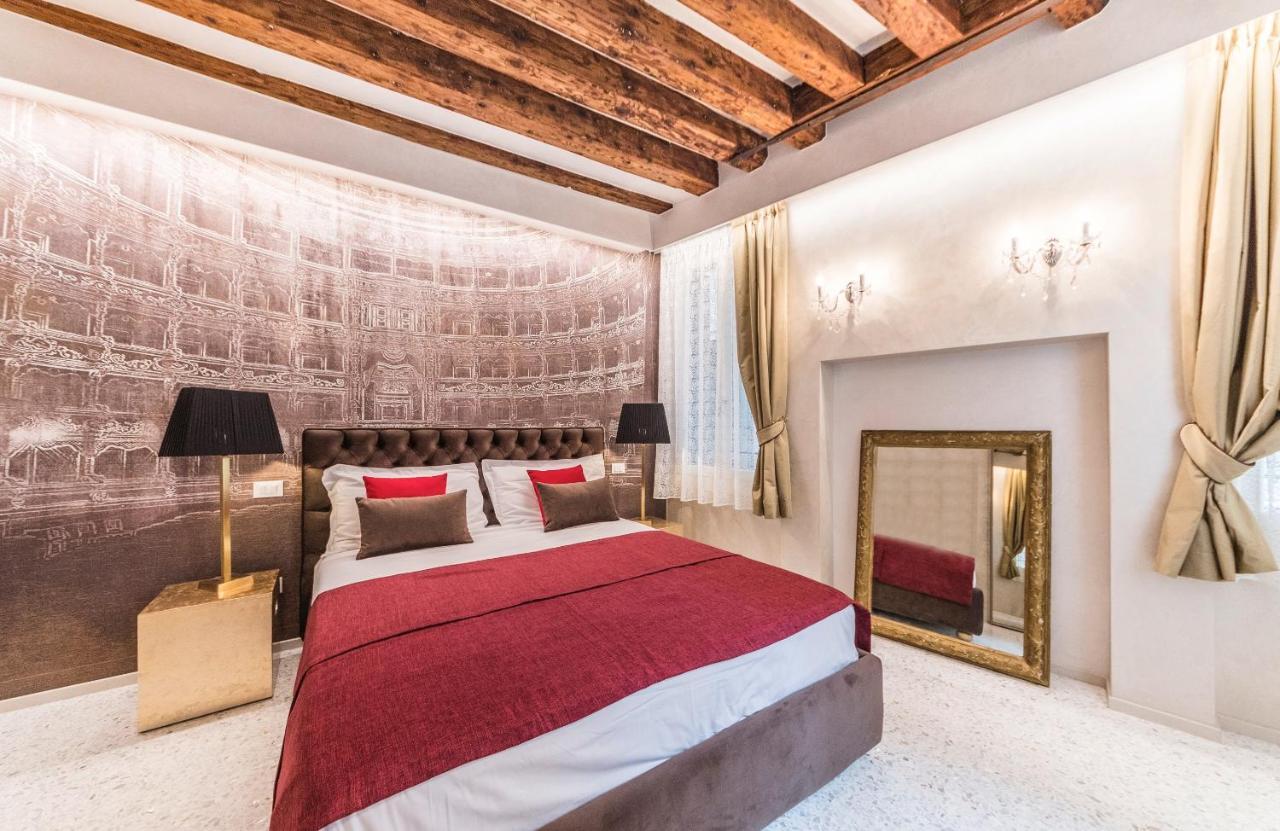 Rialto Luxury Flat Apartment Venesia Bagian luar foto